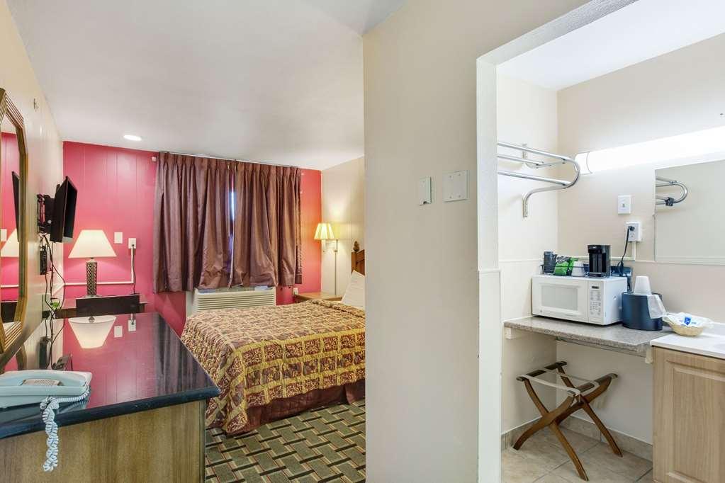 Rodeway Inn & Suites Raton Bilik gambar